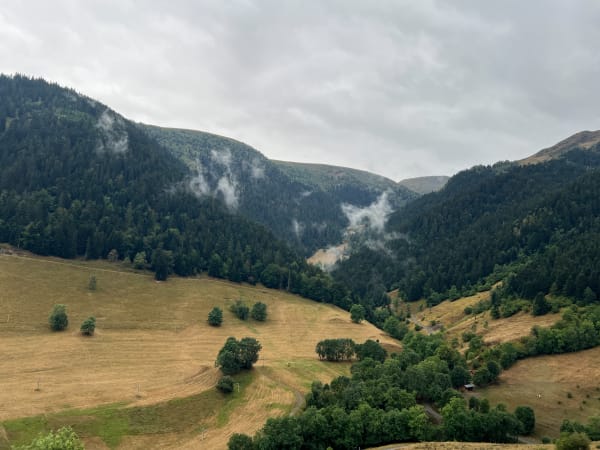 Sommet du Mont-Né depuis Bourg-d'Oueil et vue exceptionnelle - Julien - 1