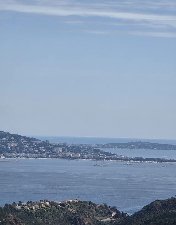 Mandelieu-la-Napoule depuis les hauteurs et riche passé - Mandelieu-la-Napoule - 1