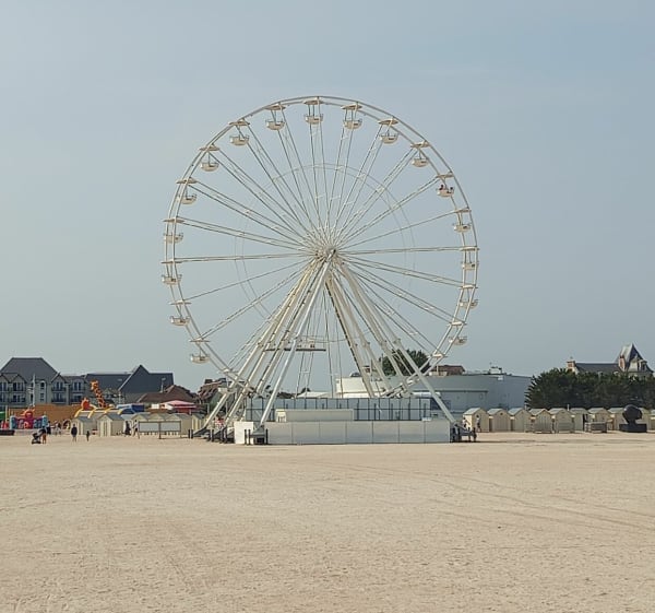 Ouistreham - Riva Bella par le port - Ouistreham - 1