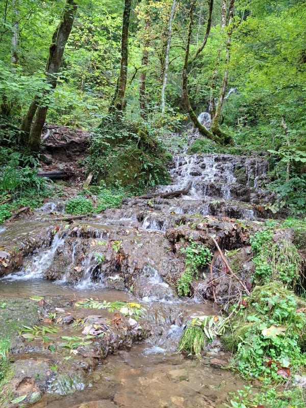 Aventures pédestres aux Grottes et Cascade de Waroly - jerome - 1
