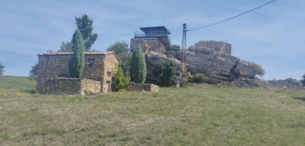 Vigie de Sainte Croix, depuis Aurons - Corinne - 1