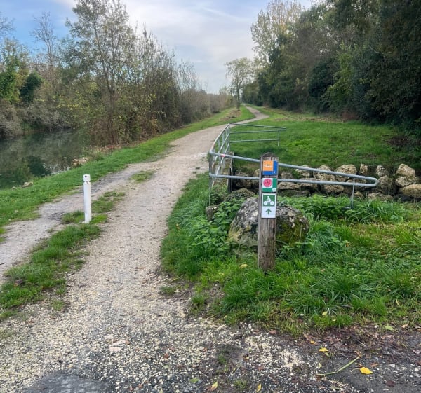 Les 12 de Saint-Ouen-d'Aunis - Emmanuel - 1