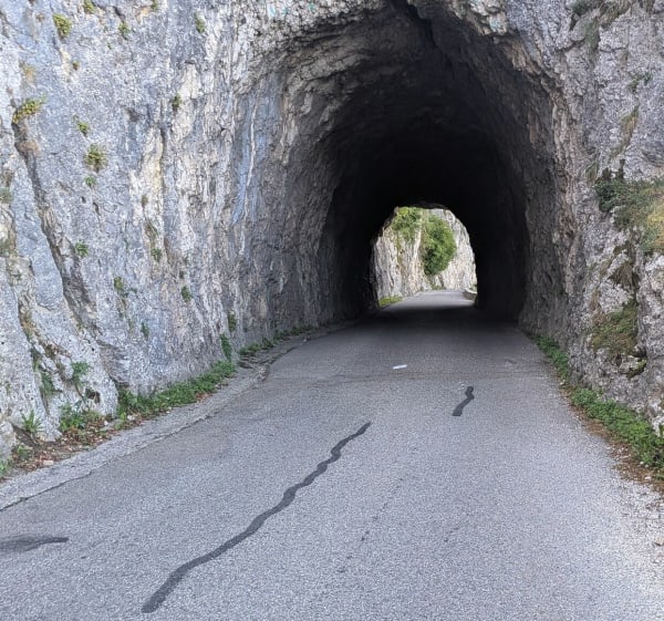 Tours de César et Mont Laval en boucle - Entrelacs - 1