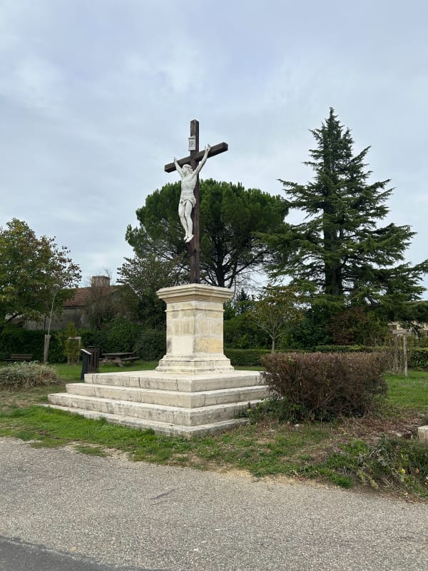 Laplume, circuit des lacs et lavoirs dans les coteaux de Gascogne - Marie - 1