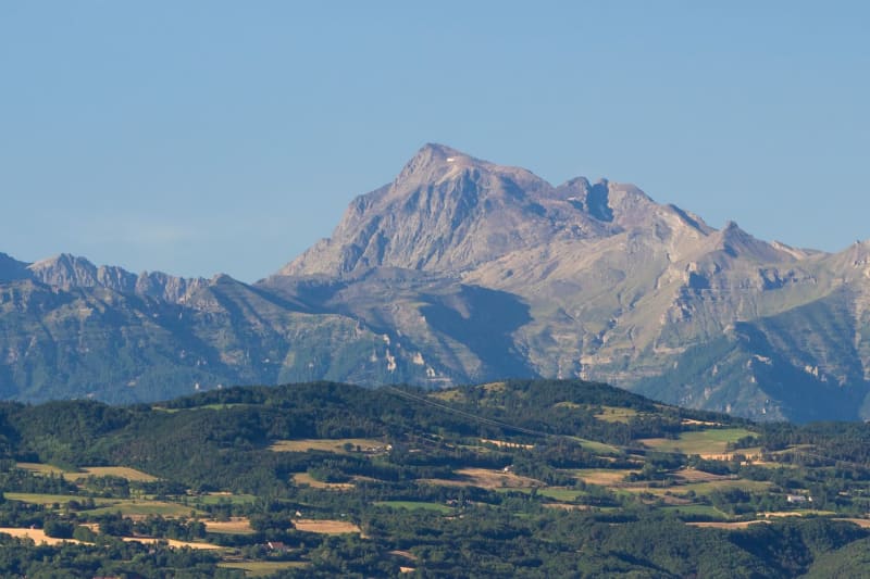 Le vieux Chaillol vu depuis la plaine de Gap