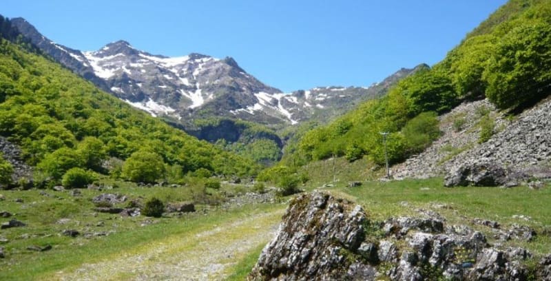 Cirque de la Plagne en contemplatie tussen kliffen en watervallen - Sentein
