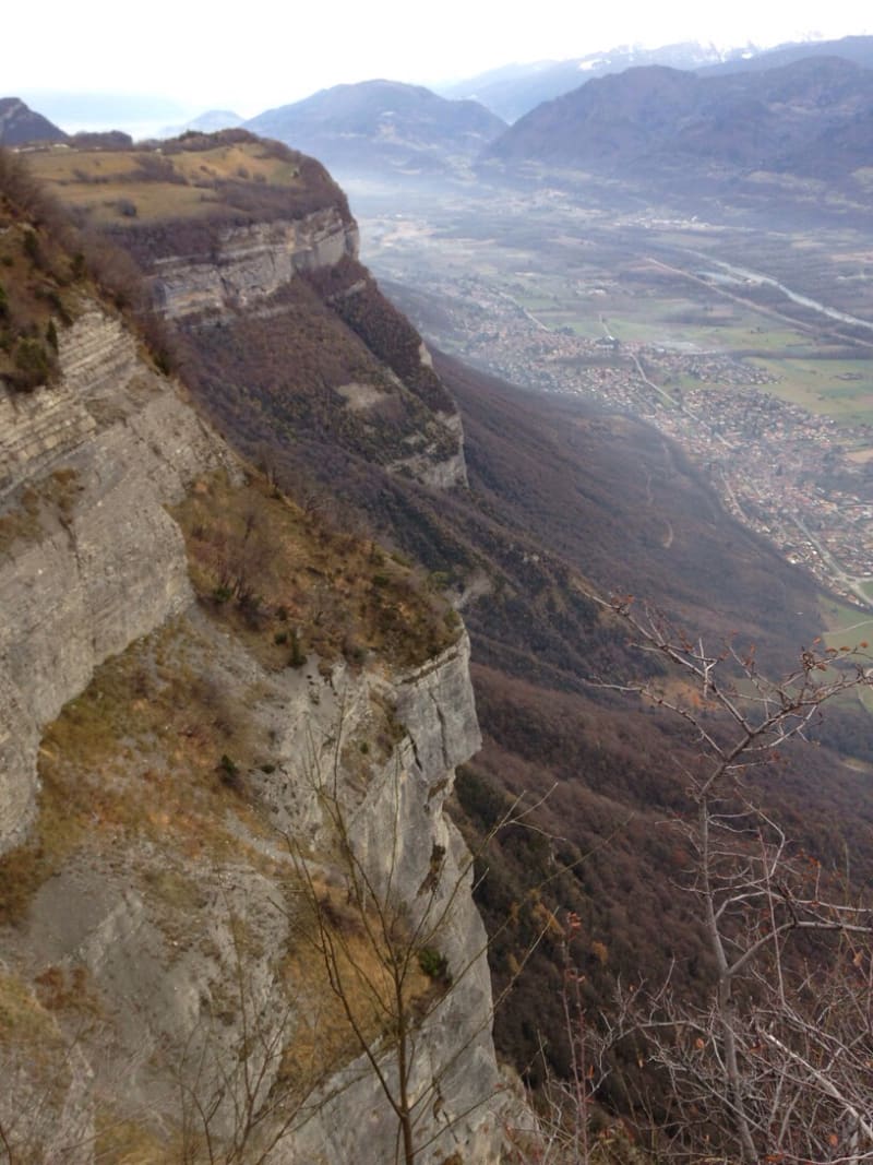 Balade sur le plateau des Petites Roches et descente en longboard - Saint-Hilaire-du-Touvet