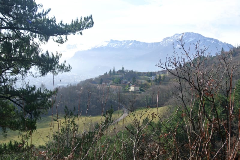 Châteaux forts de Meylan et nature apaisante - Meylan