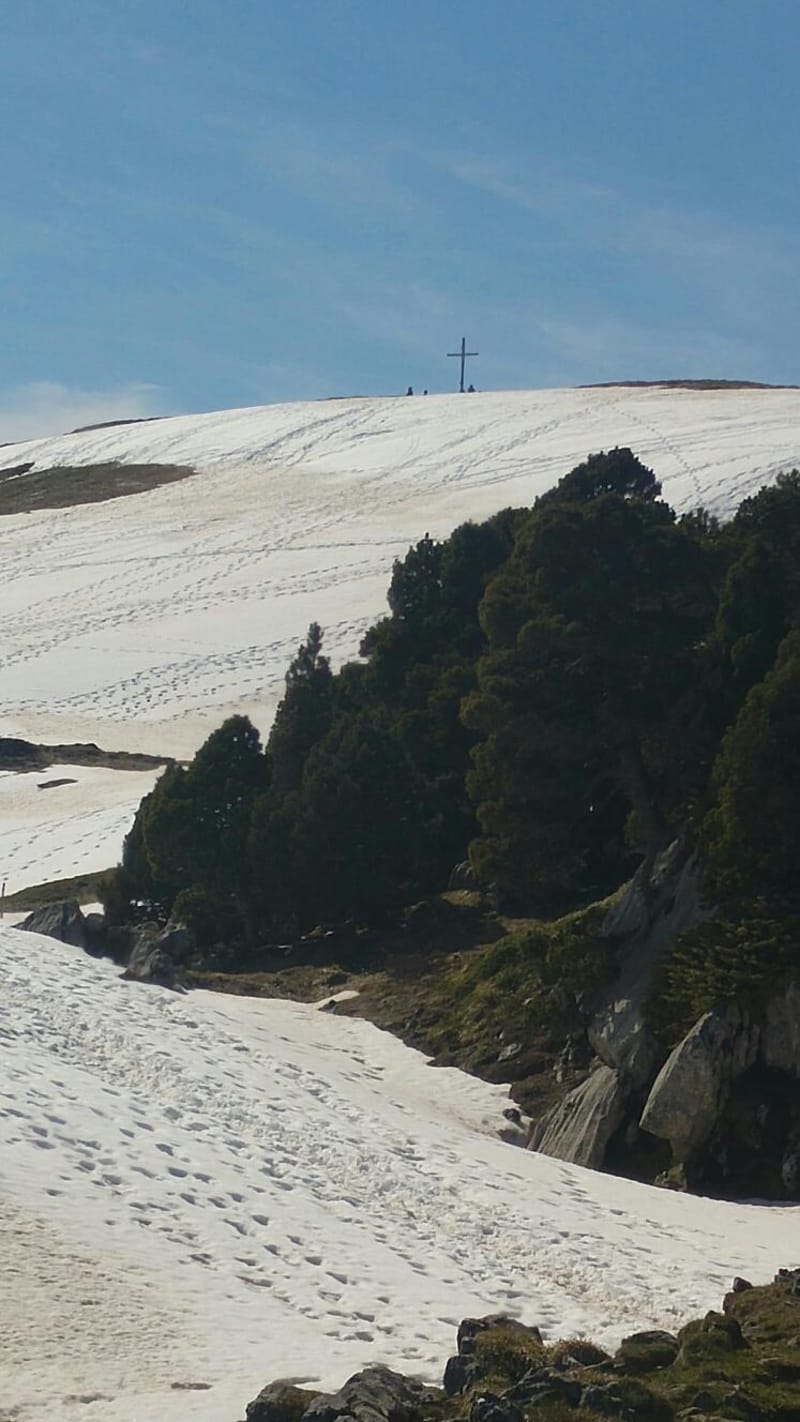 Découvrir les secrets du col de l'Alpe et escalader les falaises - La Flachère