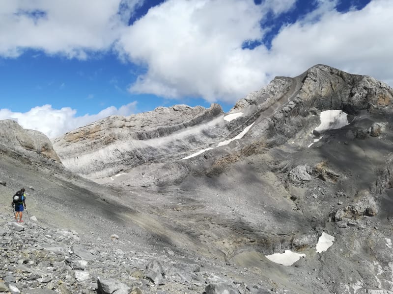 Bivouac perché au Mont Perdu et panoramas majestueux - Gavarnie