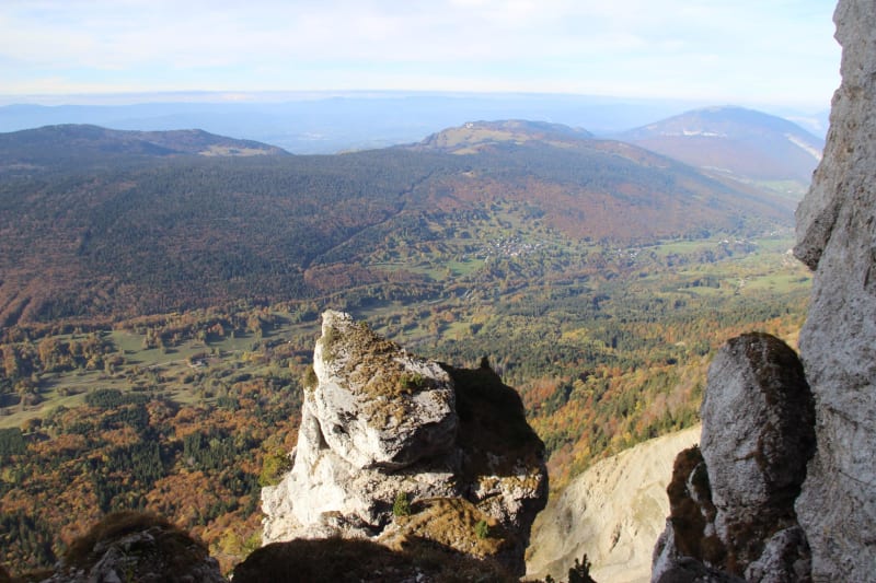 Plateaux suspendus au Mont Margériaz et canyons vertigineux - Les Déserts