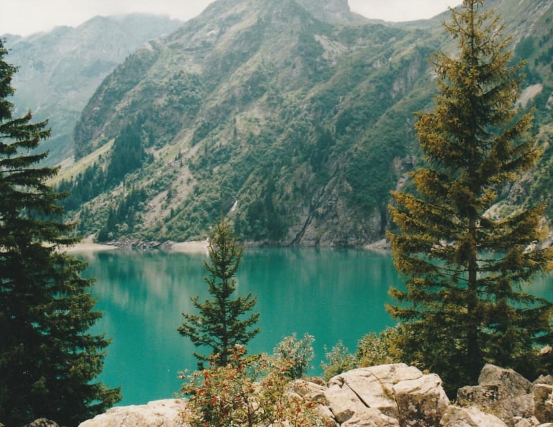 Het turquoise water van Lauvitel en de schoonheid van de natuur - Vénosc