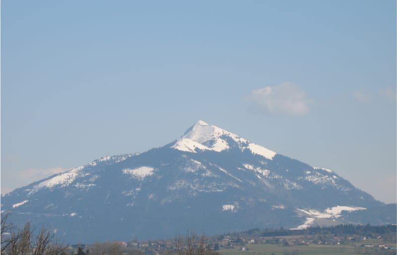 Escale au sommet du Môle et vue infinie sur la vallée Verte - Saint-Jean-de-Tholome