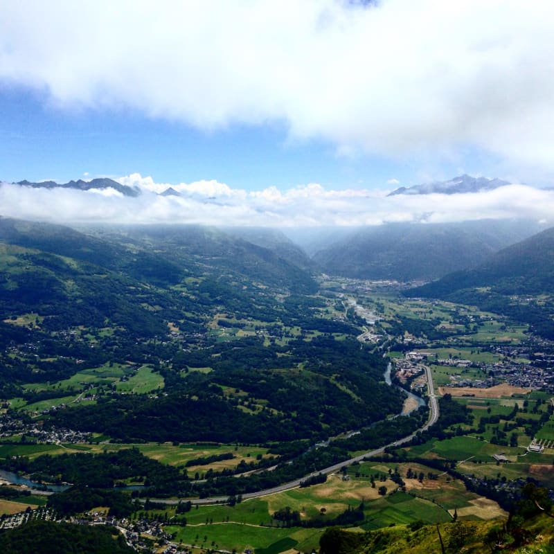 Grimpée abrupte au pic du Pibeste et récompense panoramique - Ouzous