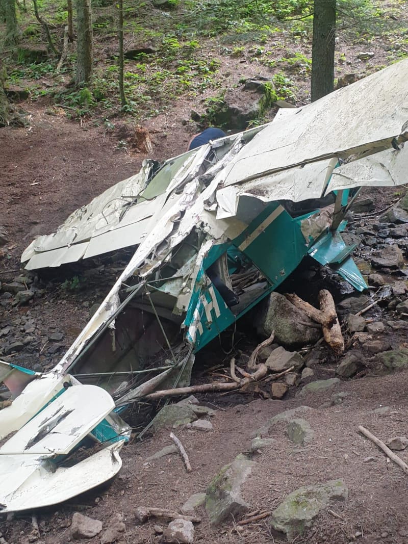 Cascade du saut du Gier et mystère autour de l'épave d'un avion - Le Bessat