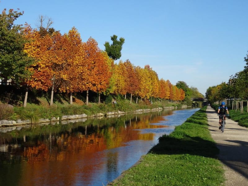 A Gravel, depuis Meaux, le long du canal de l'Ourcq - Meaux