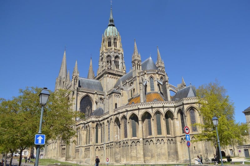 Bayeux, sa cathédrale, sa tapisserie, son charme secret - Bayeux