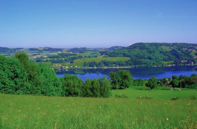 Hauteurs du lac de Paladru et se sentir loin du monde - Bilieu