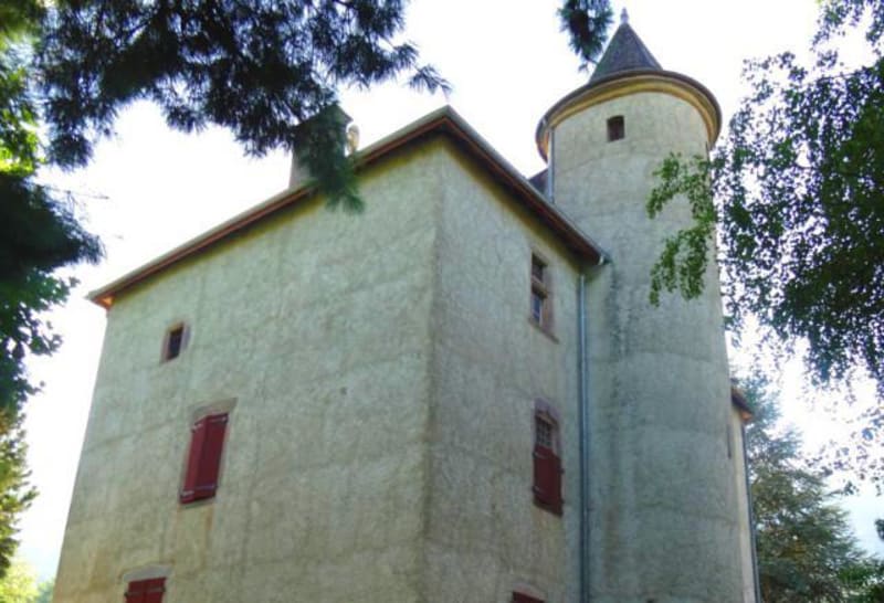 Patrimoine de Theys et saut dans le Moyen Age - Theys