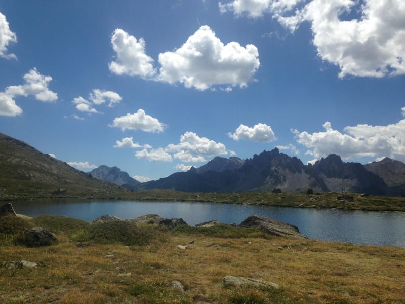 Chemin de Ronde par les lacs et bol d'air pur - Névache