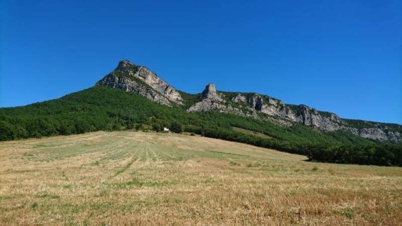 Grimper à Roche Colombe et profiter du panorama - Saou