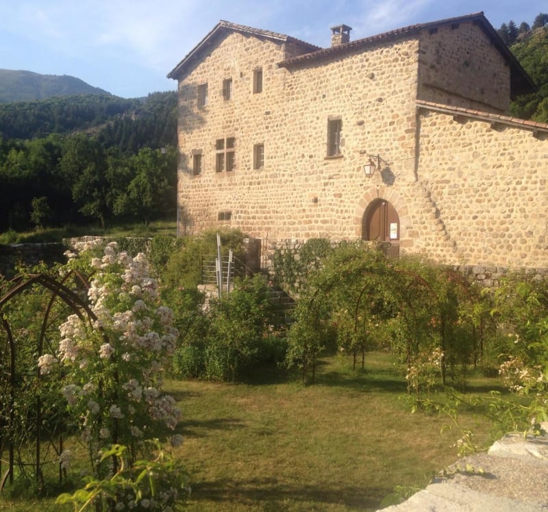 Montpezat-sous-Bauzon et son authenticité naturelle - Montpezat-sous-Bauzon