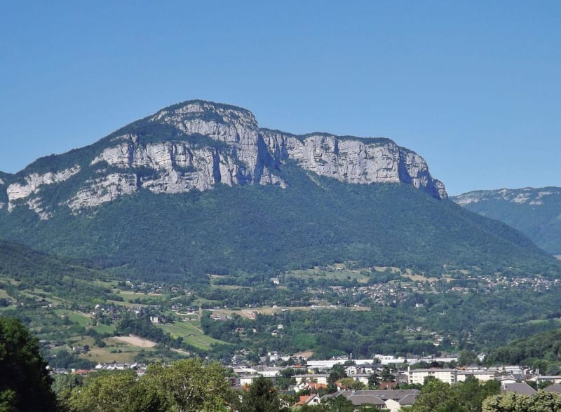 Tour du Mont Peney et enchantement du massif des Bauges - Saint-Jean-d'Arvey