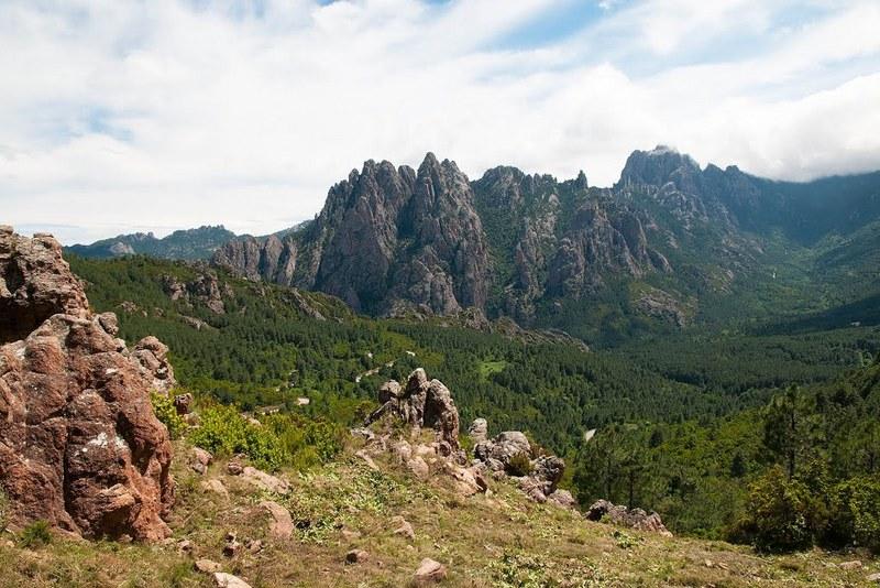 Balade du col de Bavella à Punta Velaco par le Trou de la Bombe - Zonza