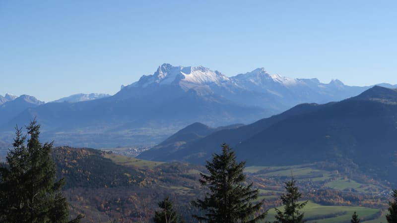 Massif du Chenest et Beauregard, le bien-nommé - La Motte d'Aveillans