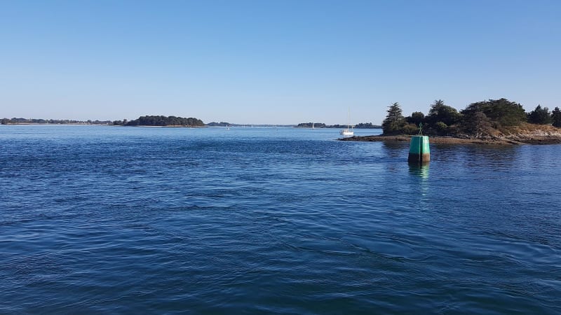 Locmariaquer sur le GR® 34 et le long du golfe du Morbihan - Locmariaquer