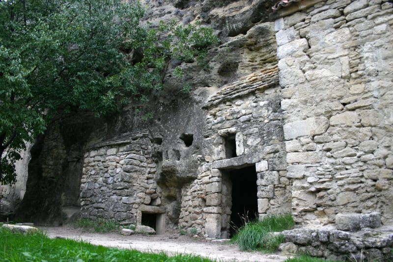 Boucle du plateau du Barry et richesses du passé - Saint-Paul-Trois-Châteaux