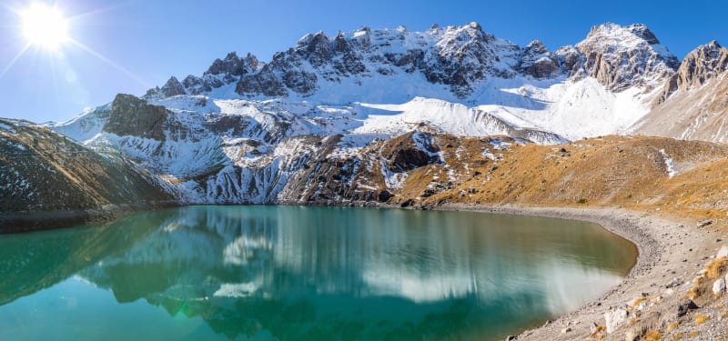 Ceillac, dans les bois, par le GR® 5 et les lacs - Ceillac
