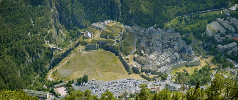 Grimper sur les hauteurs de Briançon et panorama d'exception - Briançon