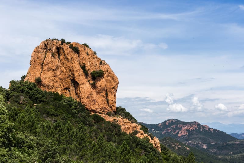 Klim naar de Bear Peak en geniet van de combinatie van land en zee - Théoule-sur-Mer