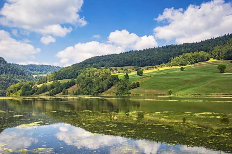 Flâner dans la vallée du Doubs et douceur de vivre - Vaufrey