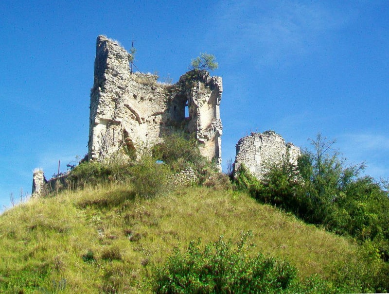 Paysages ruraux de Château-sur-Epte et ruines médiévales - Château-sur-Epte