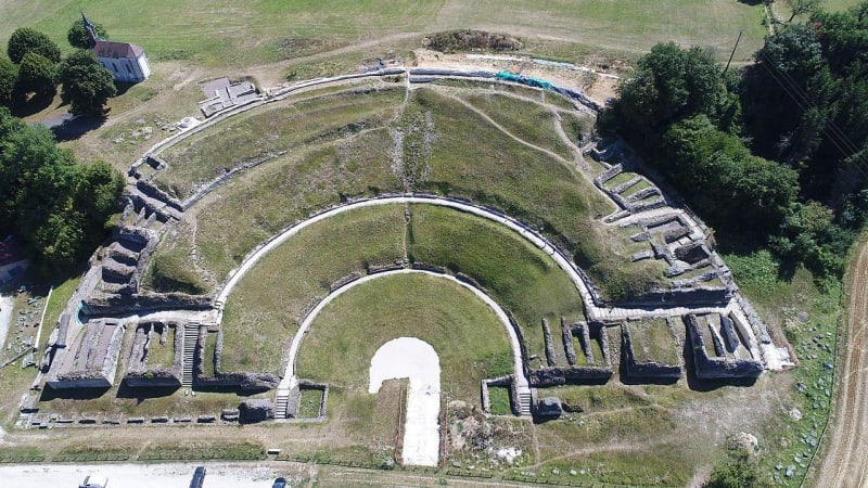 Doubs parcours à Mandeure et son théâtre antique - Mandeure
