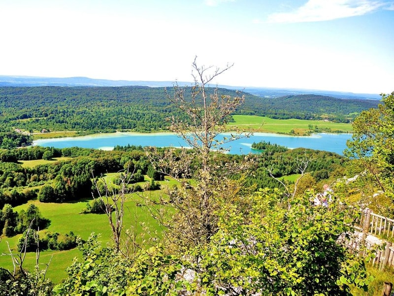 Contourner les quatre lacs du Haut-Jura - Le Frasnois