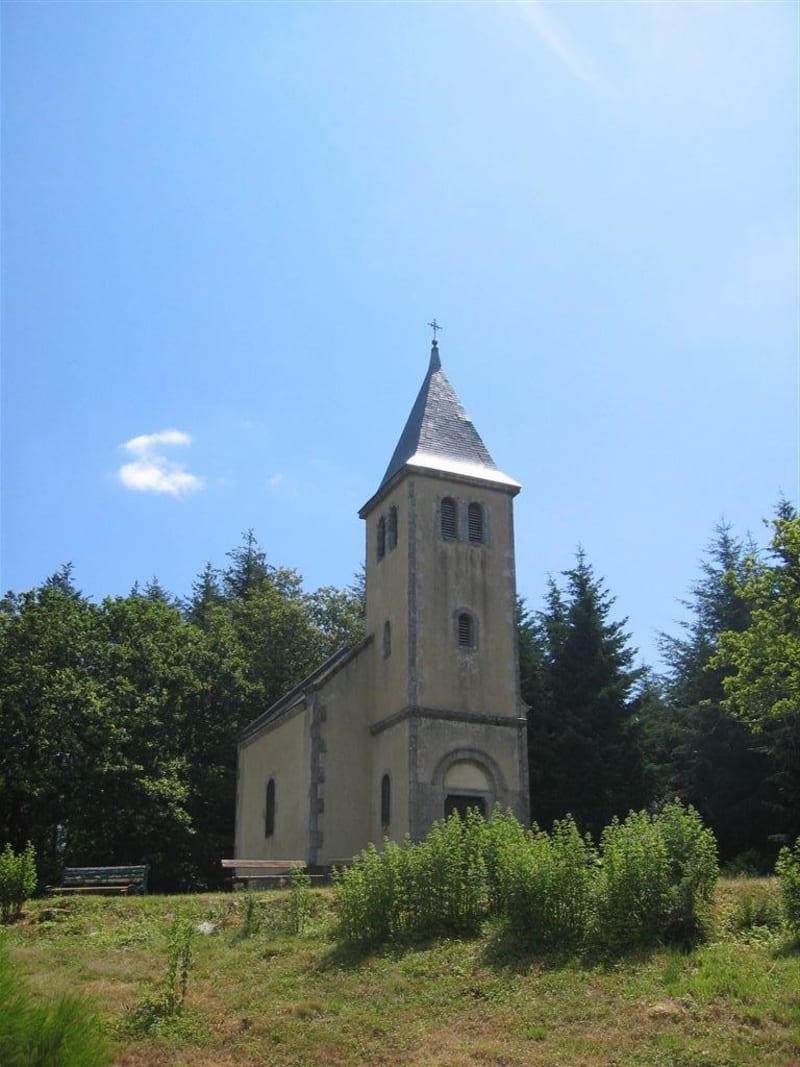 Chapelle du Banquet et bois craquants du Morvan - Mhère