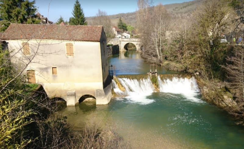 Bastide de Castelfranc et baignade dans le Lot - Castelfranc