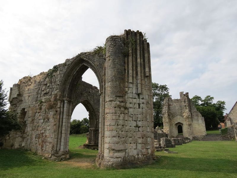 Etangs et abbaye à Saint-Evroult-Notre-Dame-du-Bois - Saint-Evroult-Notre-Dame-du-Bois