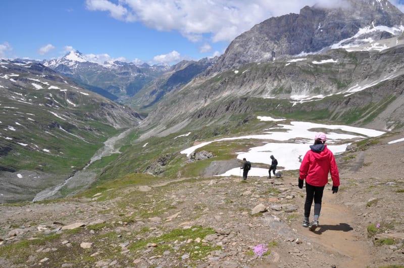 Val-d'Isère et le col de la Lose à 2950 mètres d'altitude - Val-d'Isère