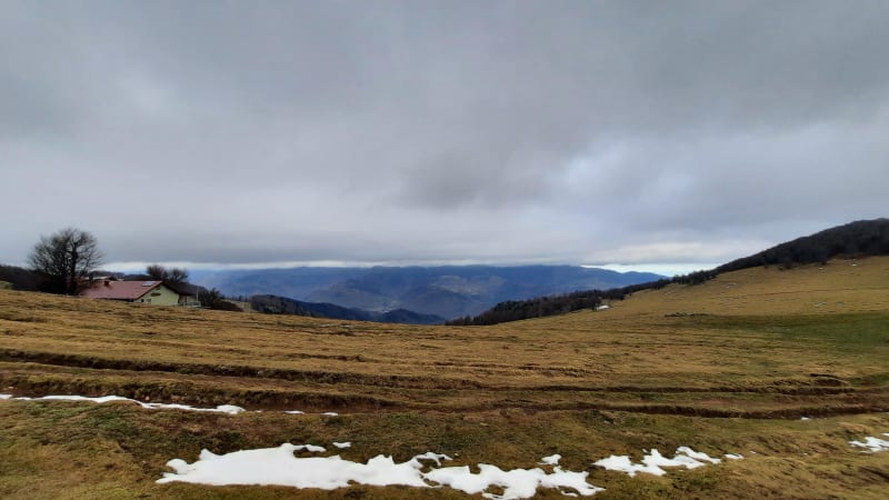 Massif du Rossberg et ses magnifiques chaumes - Masevaux