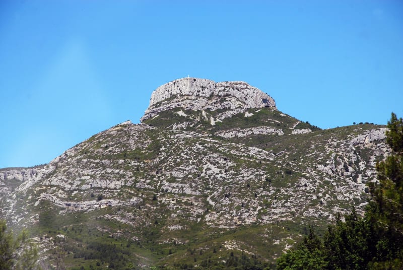 Ascension du Col du Garlaban et bol d'air pur - Aubagne