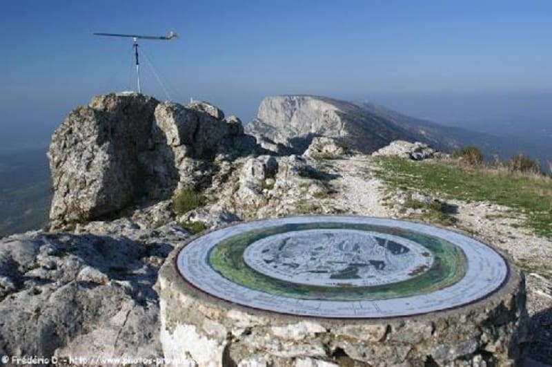 Pic des Mouches, sommet de la Sainte-Victoire, depuis Vauvenargues - Saint Victoire, Aix en Provence