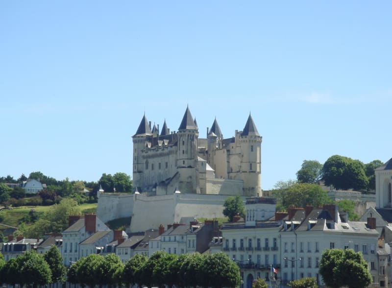 Les coteaux de Saumur et ses galeries rafraichissantes - Saumur