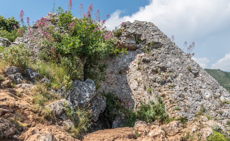 Autour du Mont Chauve et son insolite pyramide de Falicon - Nice