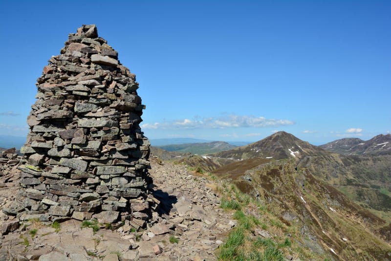 Ascension au Puy Chavaroche et envol des sens - Mandailles-Saint-Julien
