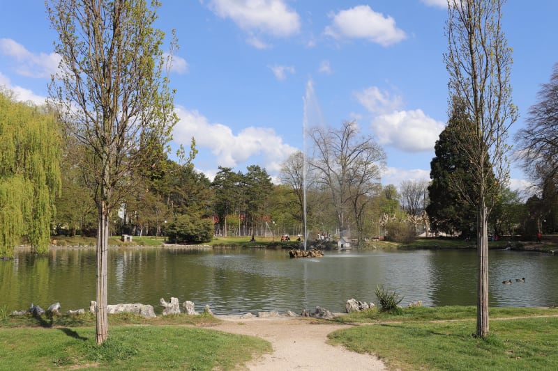 Apprendre à dessiner dans le parc de Lons-le-Saunier - Lons-le-Saunier