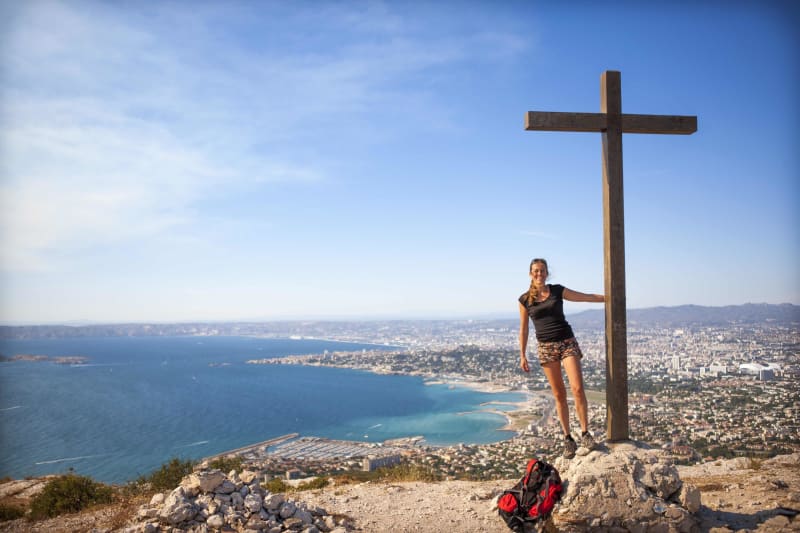 Croix de Marseilleveyre et panoramas sur la cité phocéenne - La Pointe Rouge